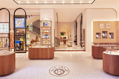 boutique hermès italia|hermes italy official website.